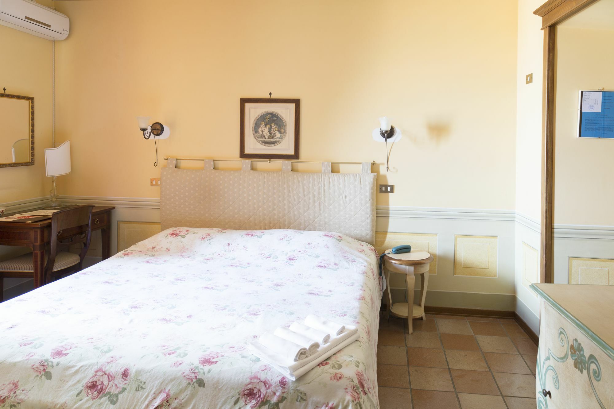 Hotel Il Panciolle à Spolète Extérieur photo