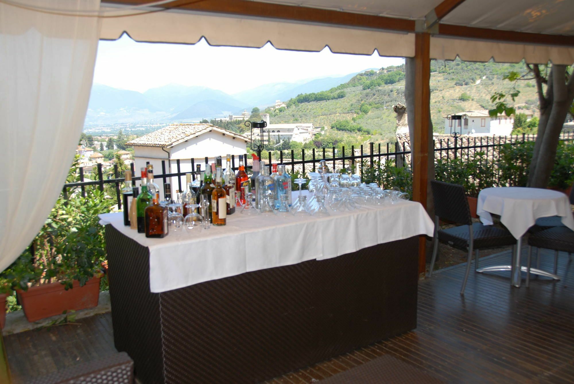 Hotel Il Panciolle à Spolète Extérieur photo
